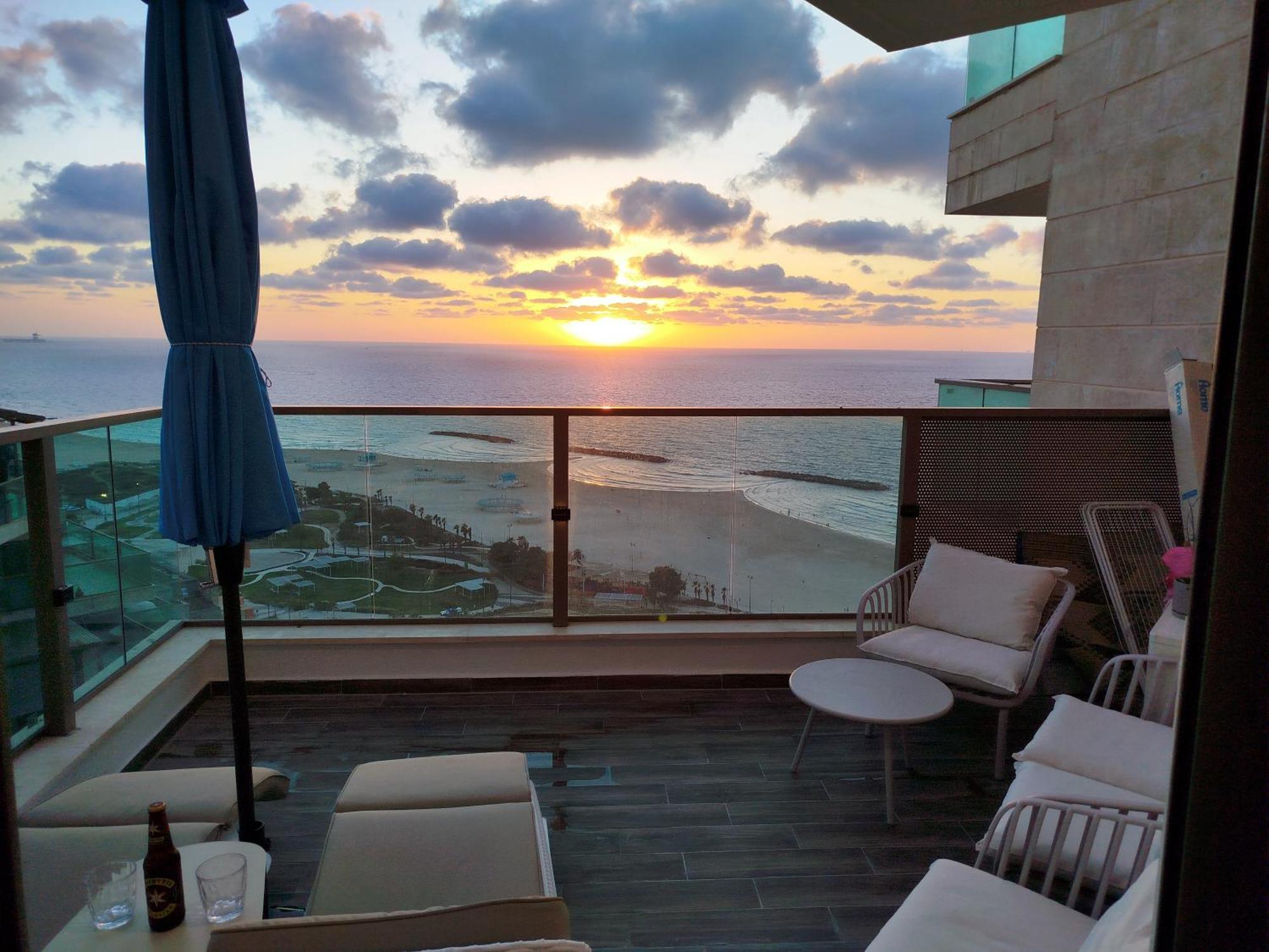 Sunset Suite Sea&Sky Ashkelon Bagian luar foto